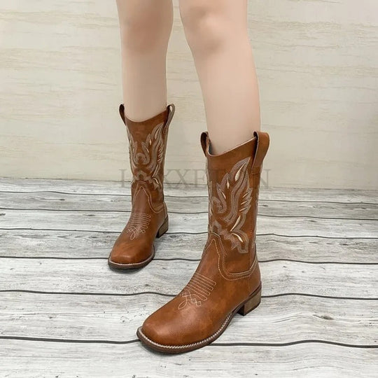 V-shaped mid-calf boots