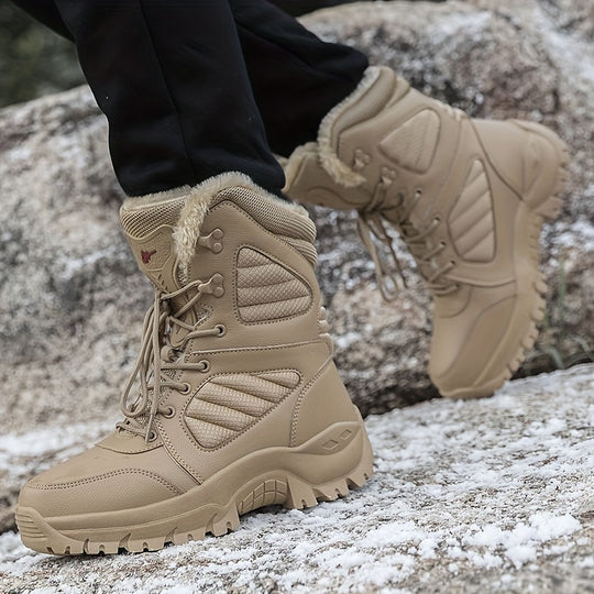 Fleece-lined hiking boots for men