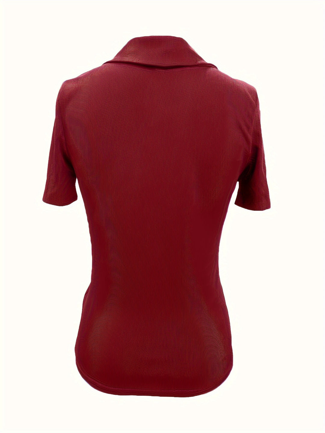 Solid short-sleeved top with notched collar