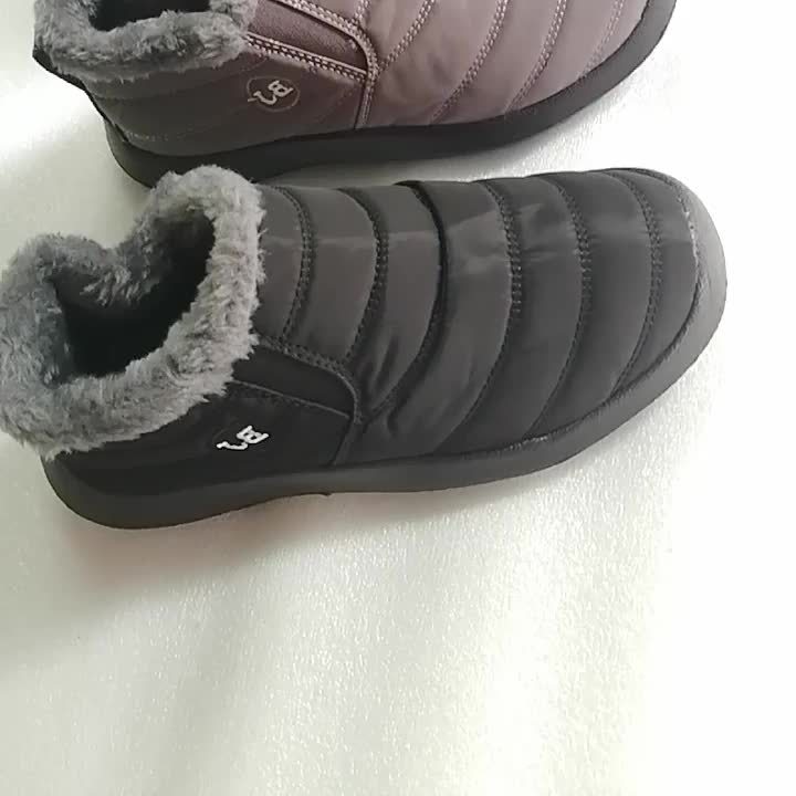 Plush-lined snow boots for women