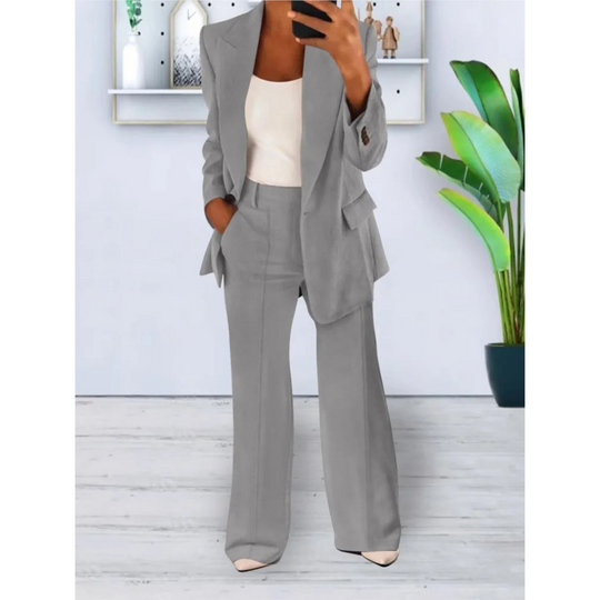 Long-sleeved blazer and bell-bottom trousers