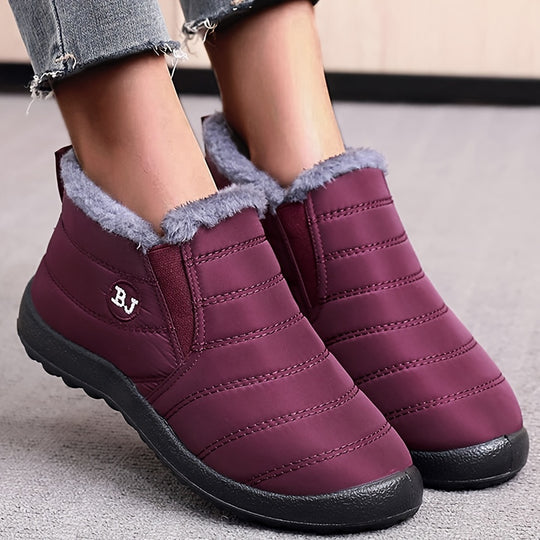 Plush-lined snow boots for women