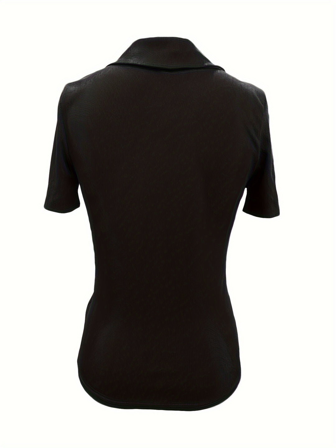 Solid short-sleeved top with notched collar