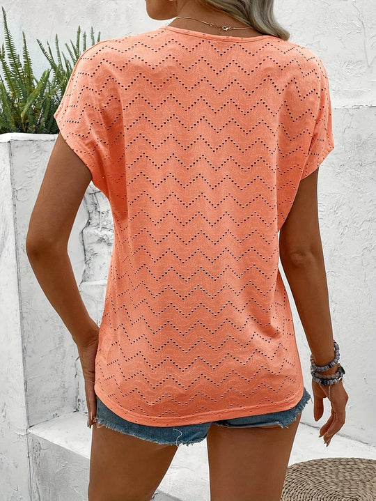 Elegant short-sleeved T-shirt