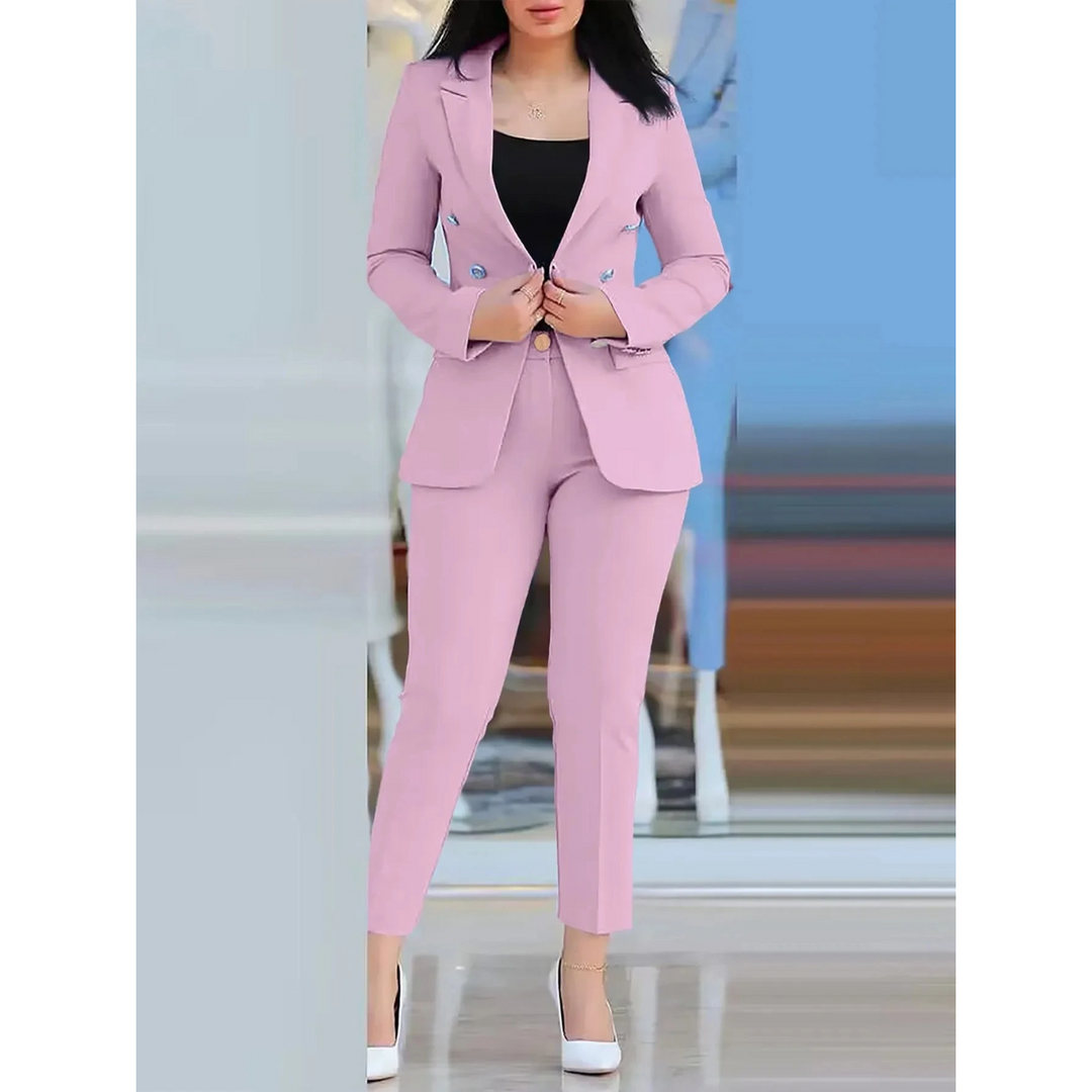 Double-breasted blazer and trouser set in slim fit