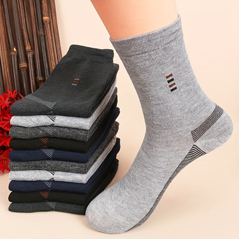 Trendy Classic Solid Crew Socks for Men (5 Pairs)