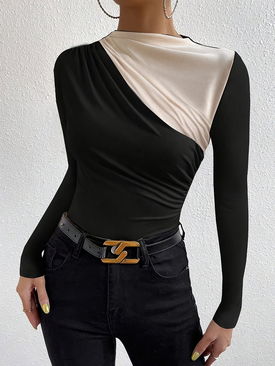 Women's Long Sleeve Round Neck T-Shirt