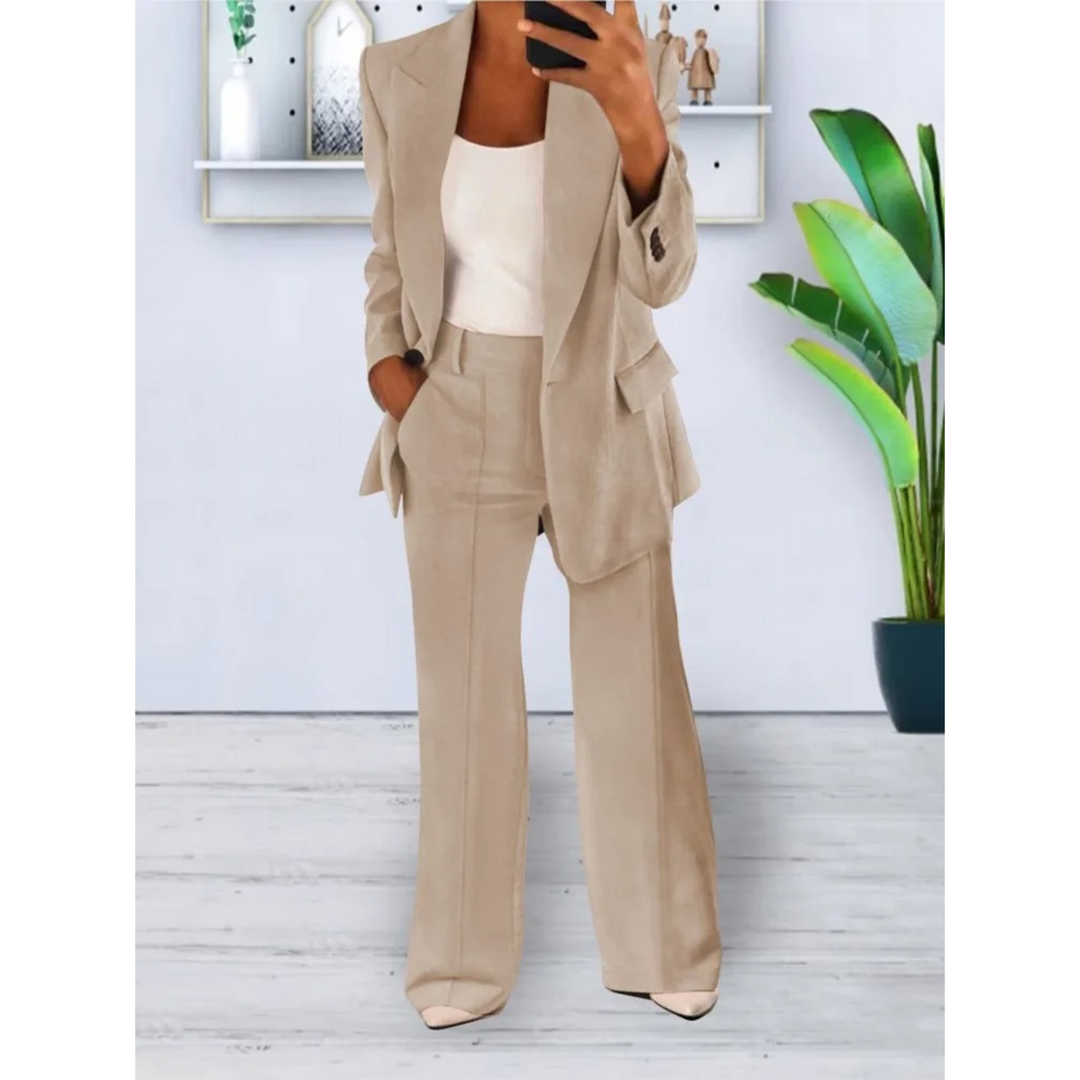 Long-sleeved blazer and bell-bottom trousers