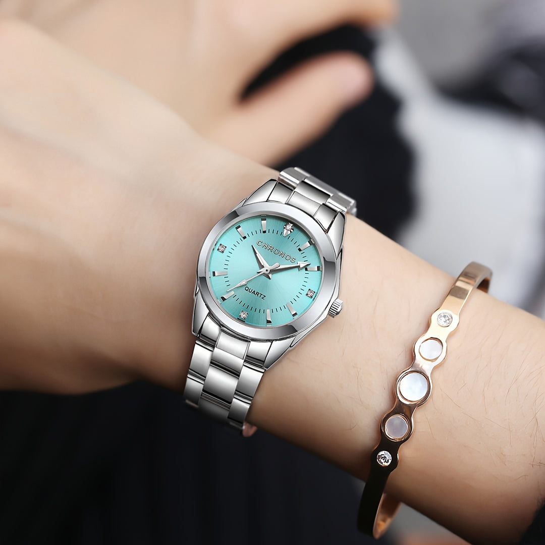 Luxurious quartz ladies watch with rhinestones