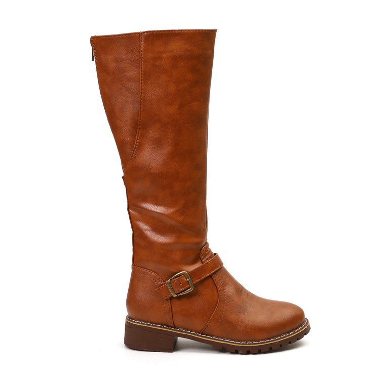 Long winter boots for women with zipper