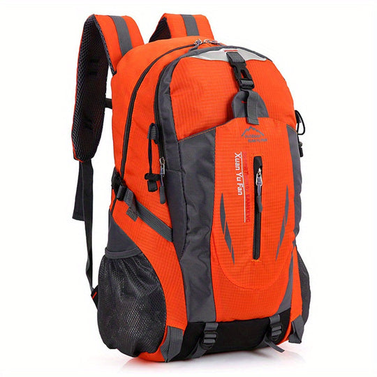 Lightweight hiking backpack