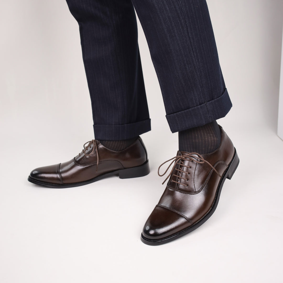 Oxford lace-up shoes for men