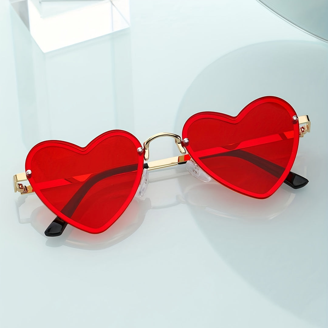 Heart-shaped sunglasses for women