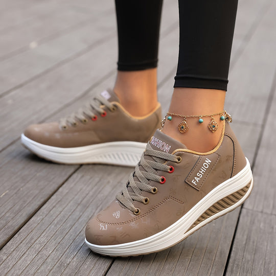 Orthopädischer Keilsneaker für Frauen