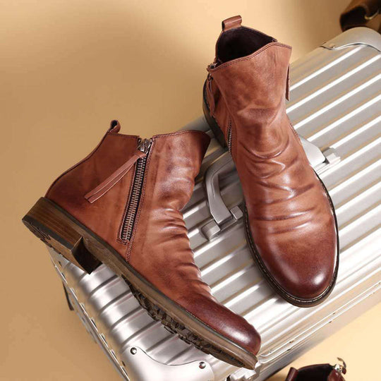 Elegant winter boots for men