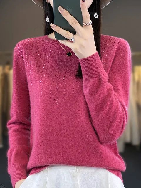 Cozy, stretchy sweater for women