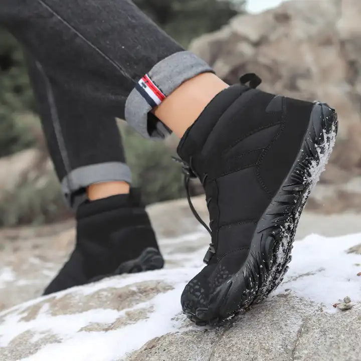 Lightweight barefoot winter shoes for men