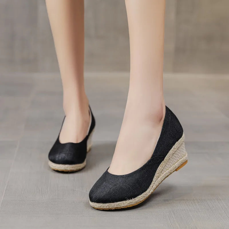 Espadrilles aus Canvas mit Keilsohle