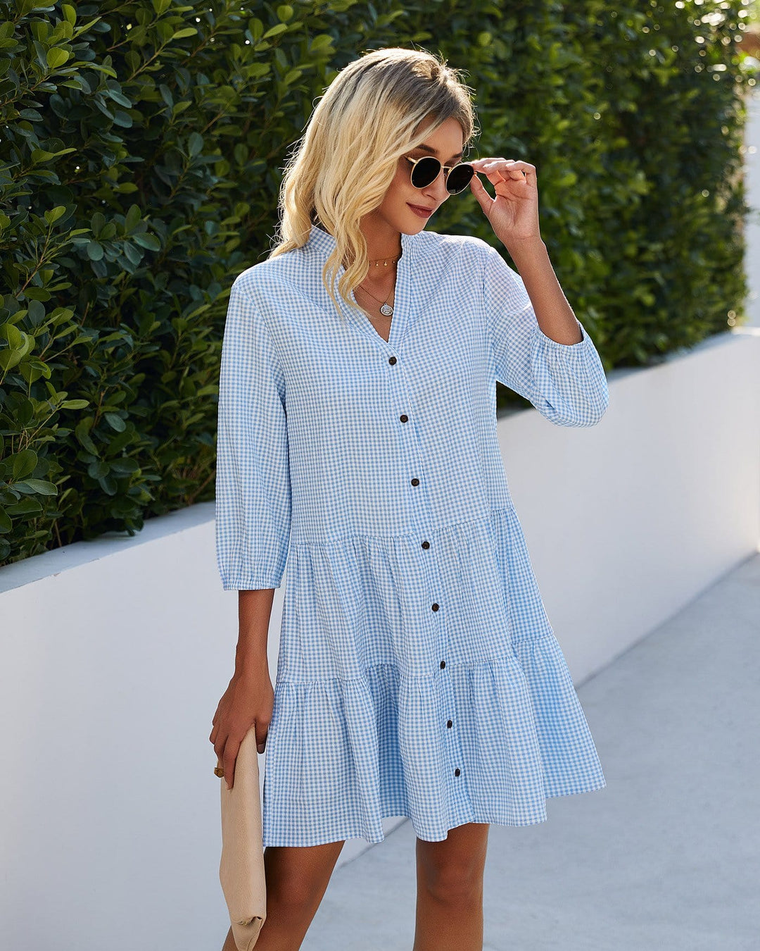 Elegant dress with half sleeves