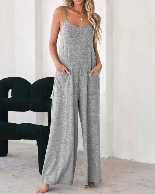 Sleeveless jumpsuit with pocket