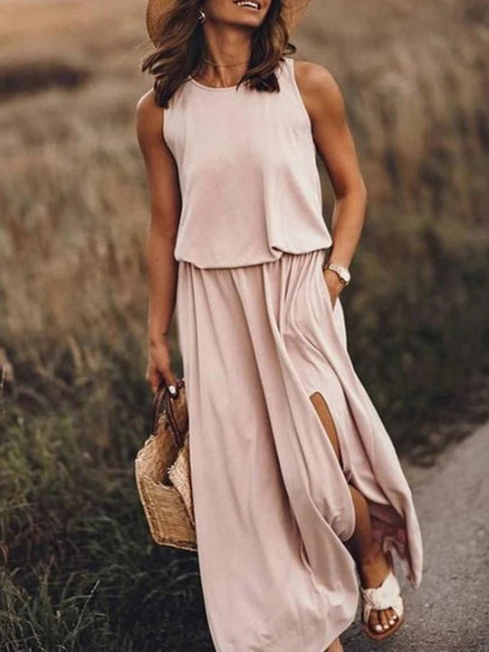 Sleeveless maxi dress with high slit