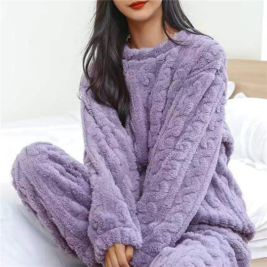 Soft, warm pajama set for women