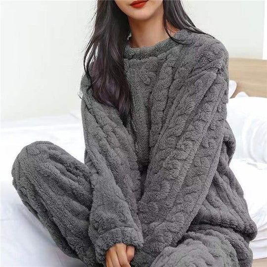 Soft, warm pajama set for women