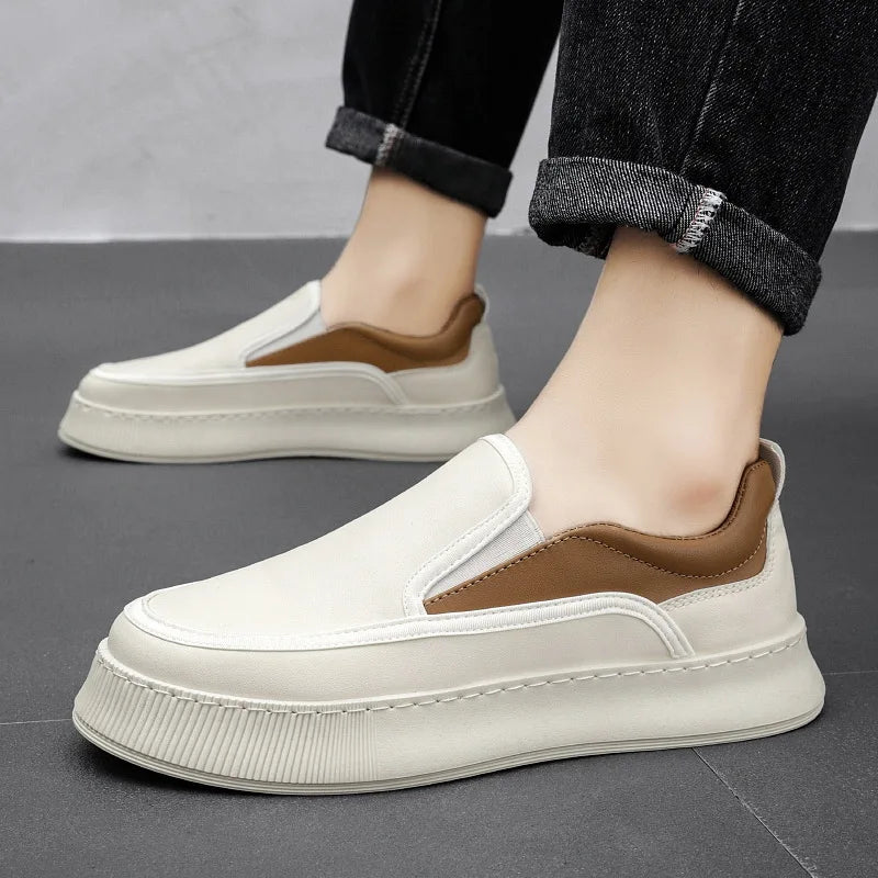 Classic slip-on sneakers made of canvas