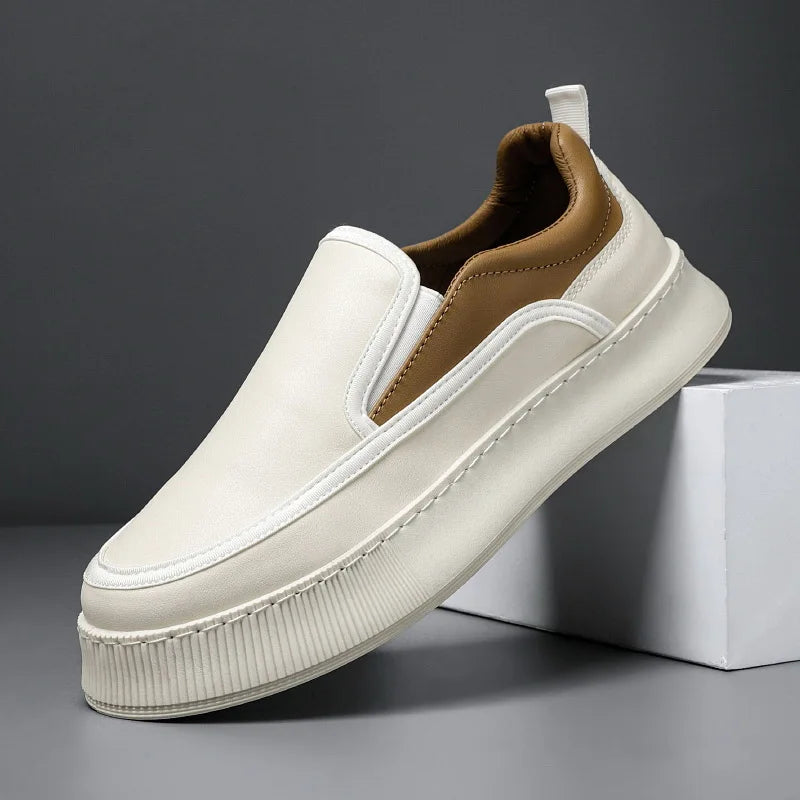 Classic slip-on sneakers made of canvas