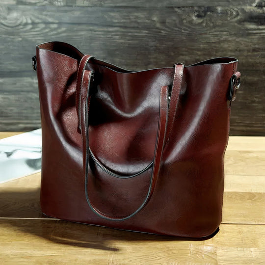 Classic women's leather shoulder bag