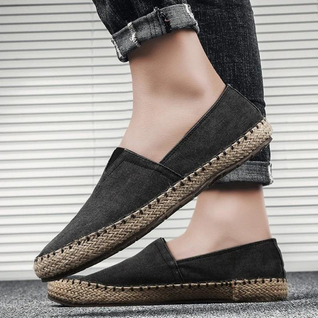 Espadrilles made of contrasting canvas