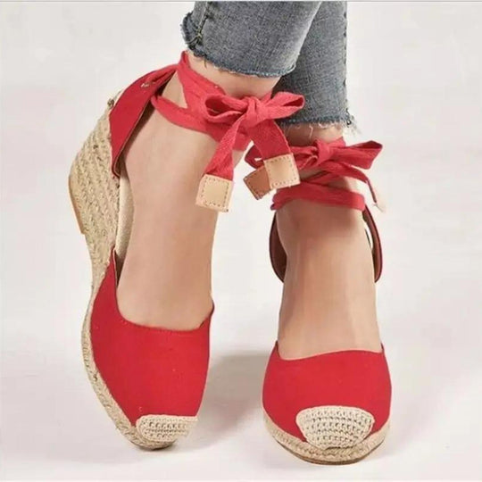 Espadrilles mit einfachem Knotenriemen