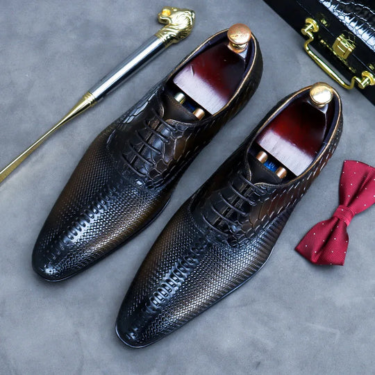 Brown luxury lace-up shoes made of genuine leather 