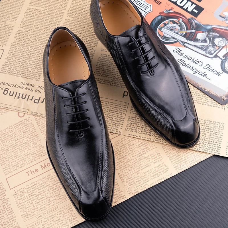 Elegant handmade formal men's shoes 