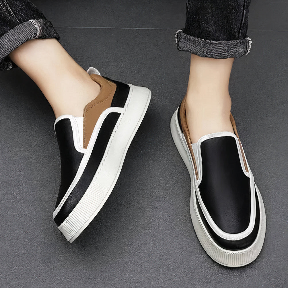 Classic slip-on sneakers made of canvas