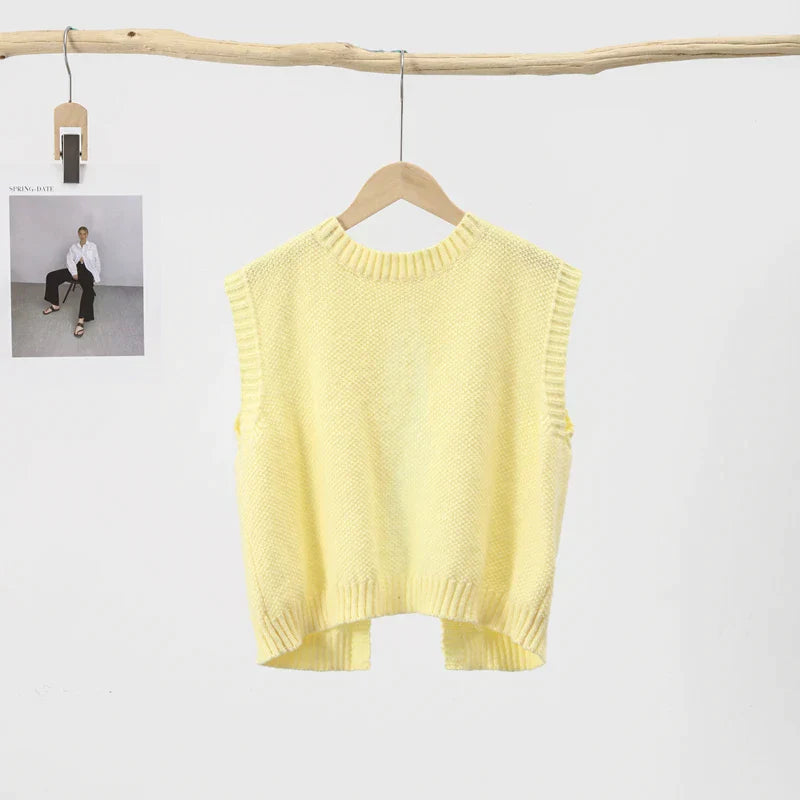 Knitted backless yellow top