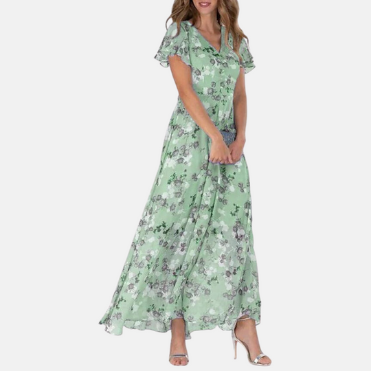 Schönes geblümtes Chiffonkleid