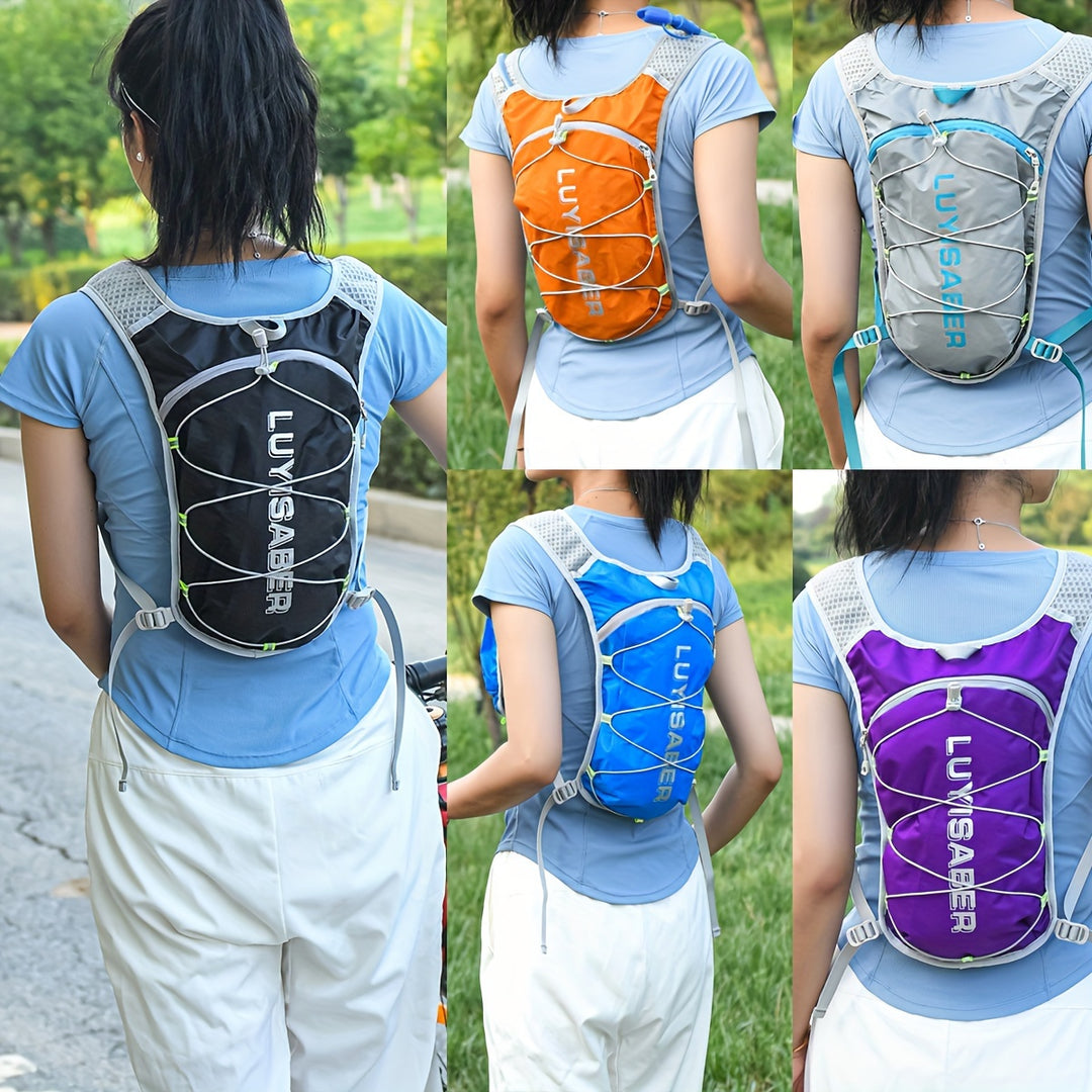 Lightweight running backpack