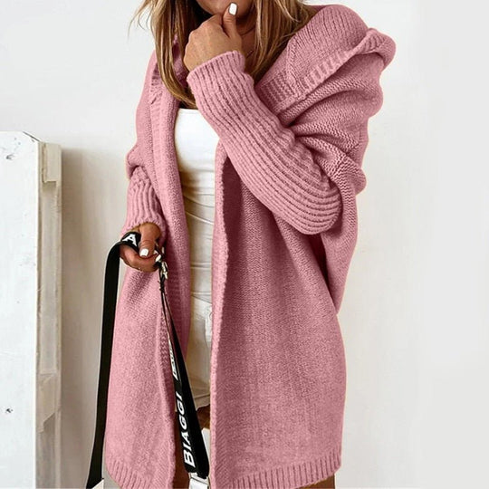 Elegant knitted sweater in plain color for women