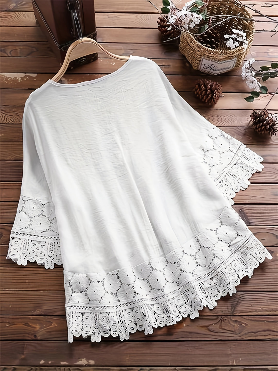 Plus Size Floral Applique Lace Blouse