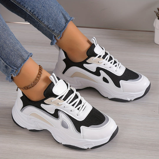 Stylischer Farbblock-Sneaker für Frauen