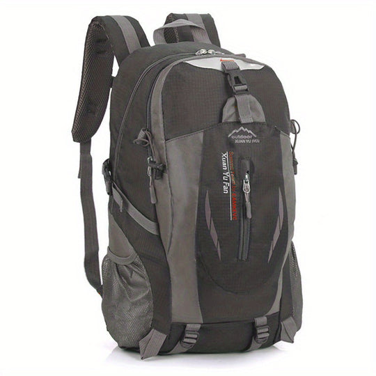 Lightweight hiking backpack