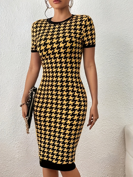 Elegant dress with houndstooth pattern