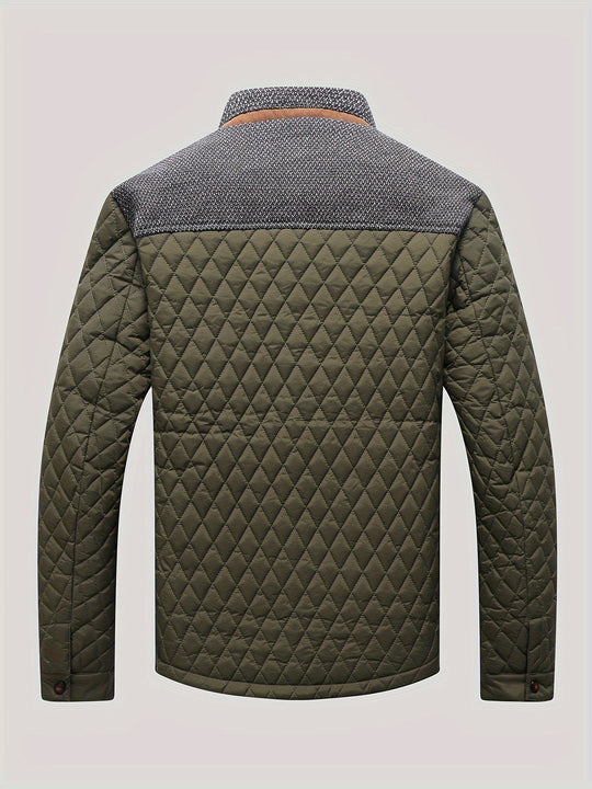 Windproof jacket with argyle pattern