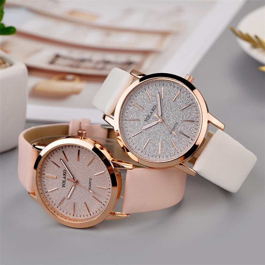 Simple quartz watch with leather strap for women