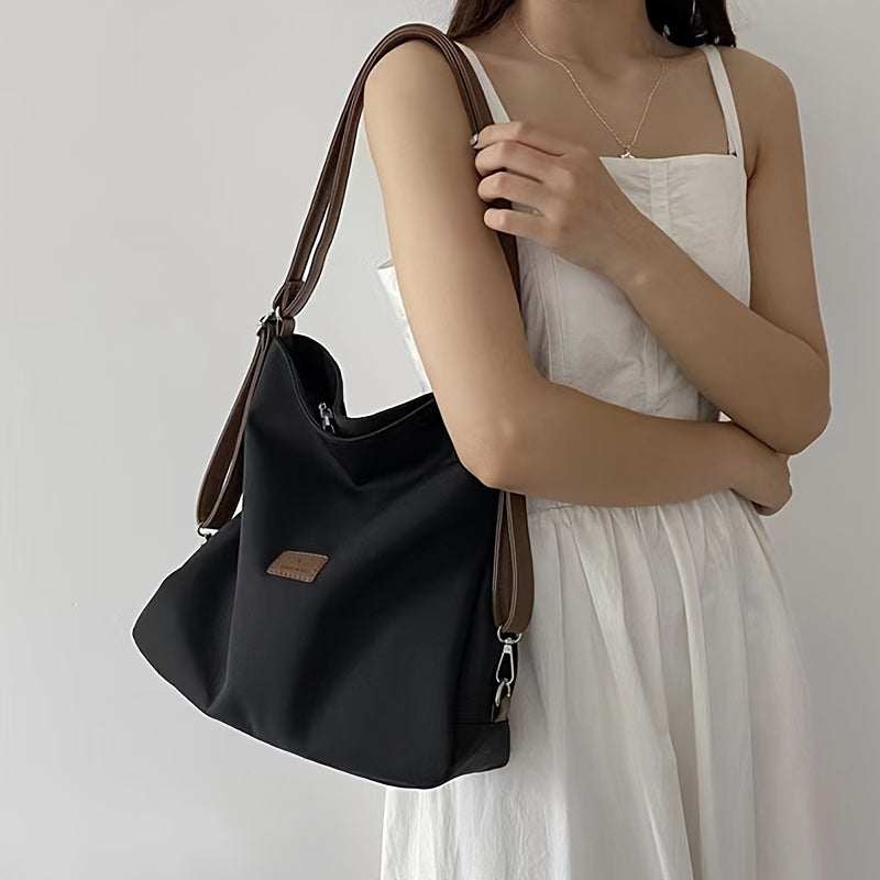 Multifunctional shoulder bag for women